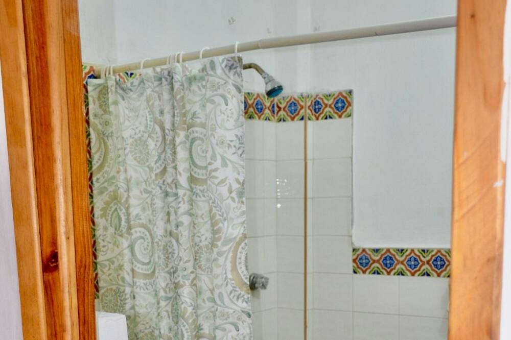 Photo of Bathroom in Centro - Supmza 001