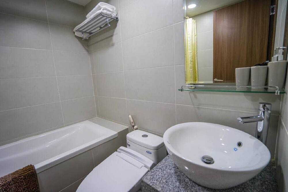 Photo of Bathroom in Hoan Kiem