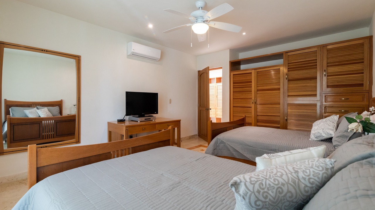 Photo of Bedroom in Playacar Fase I