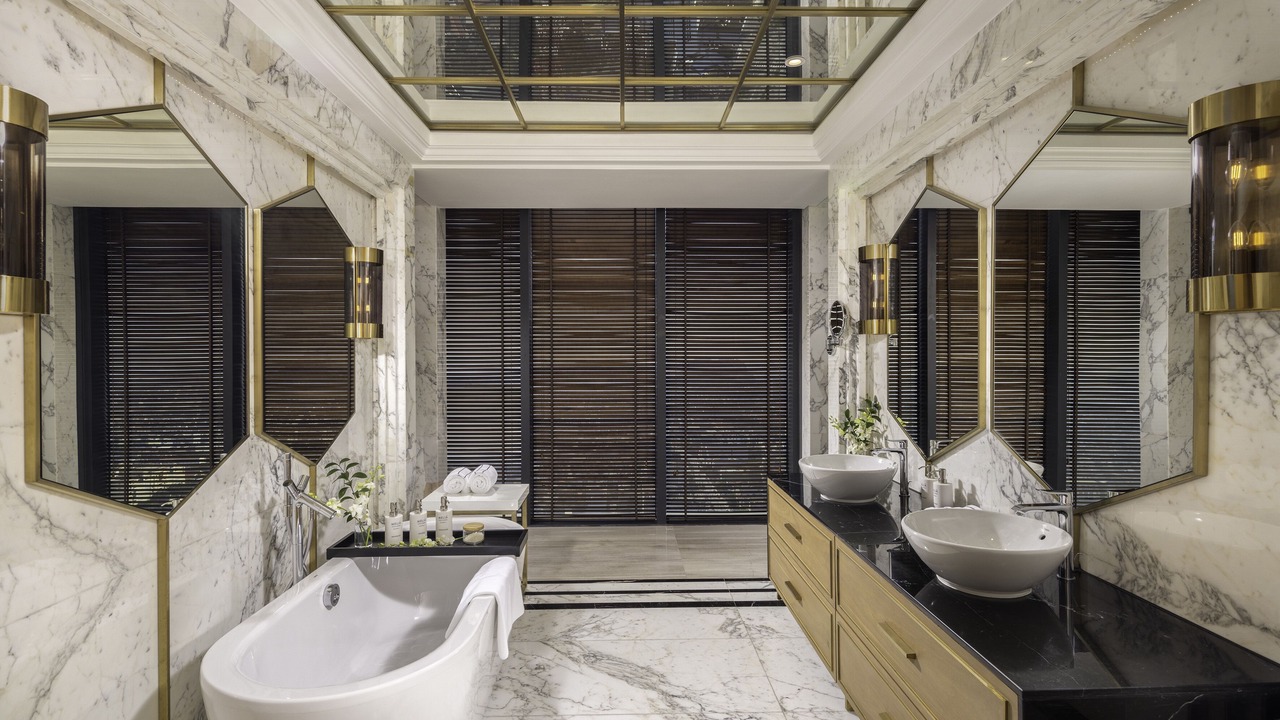 Photo of Bathroom in Khu bao ton Thien nhien Pu Luong