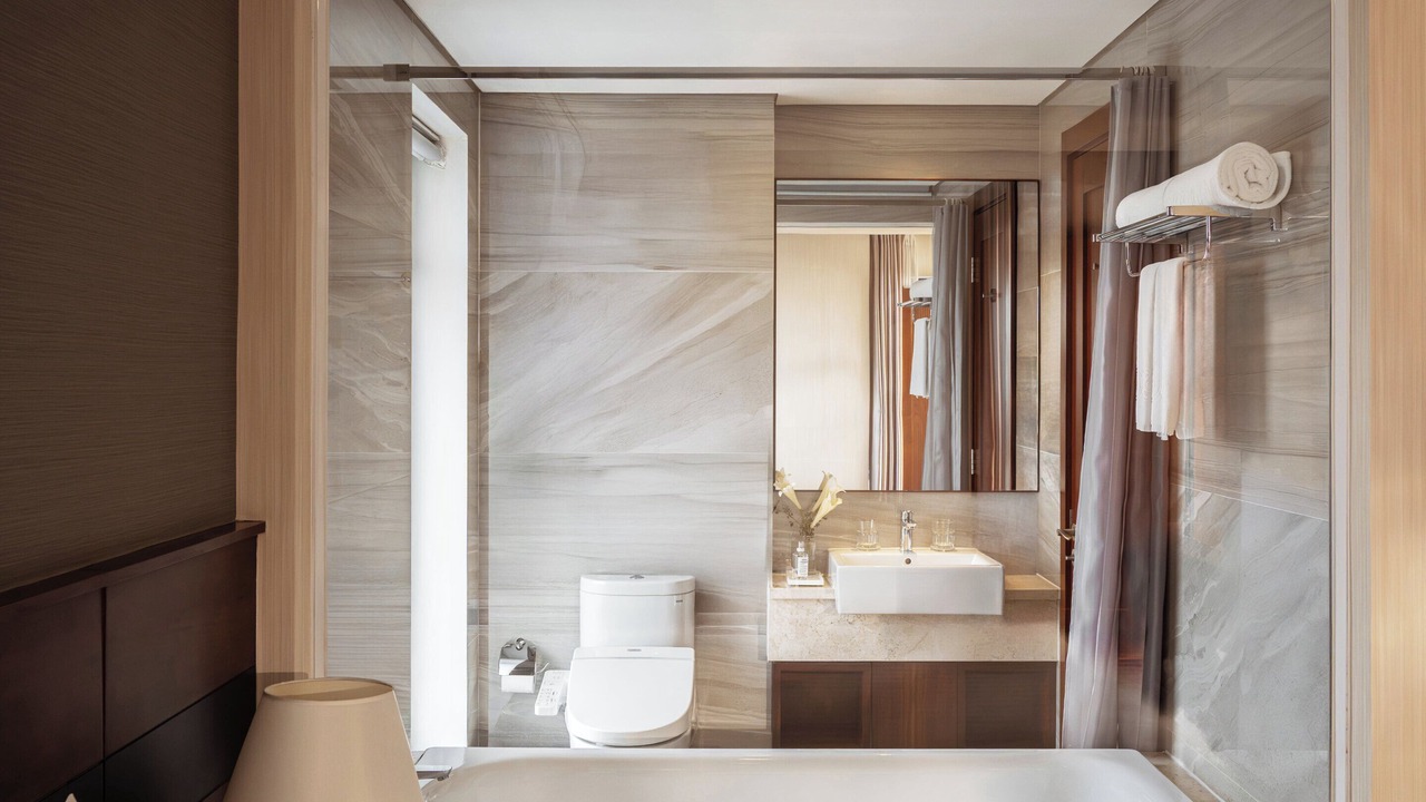 Photo of Bathroom in Phuong 6