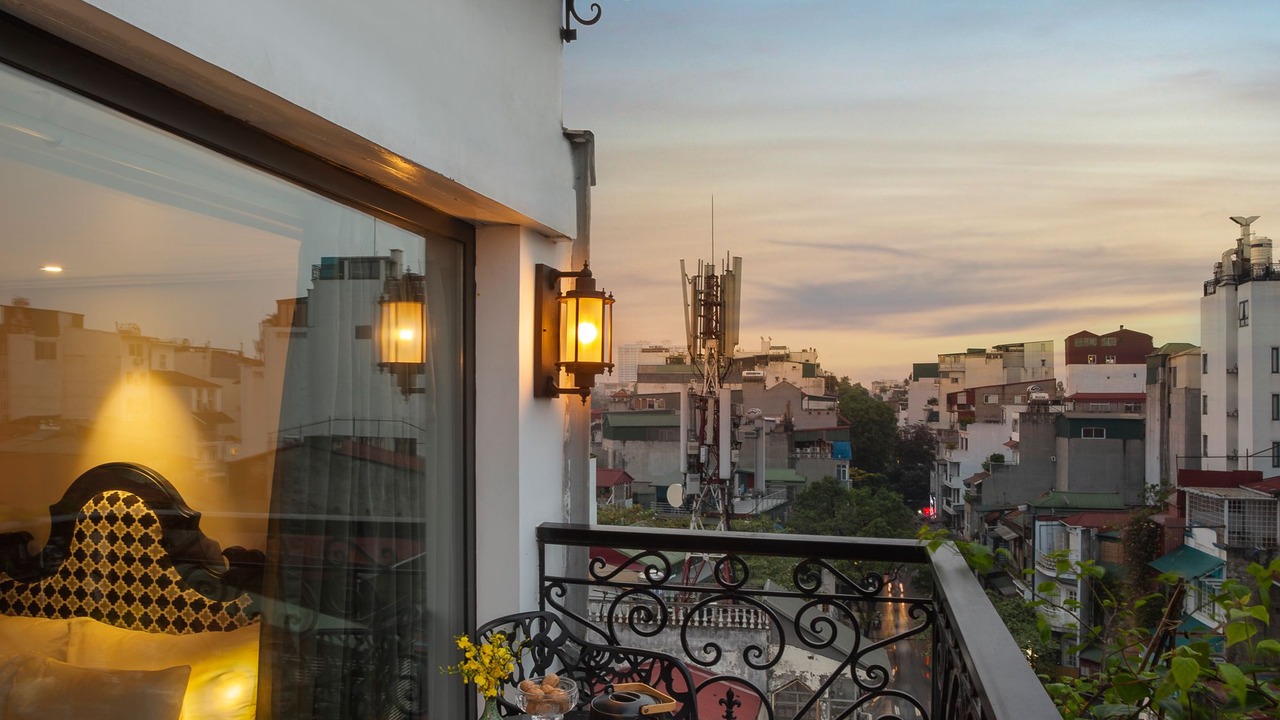 Photo of Patio Balcony in Hang Bo