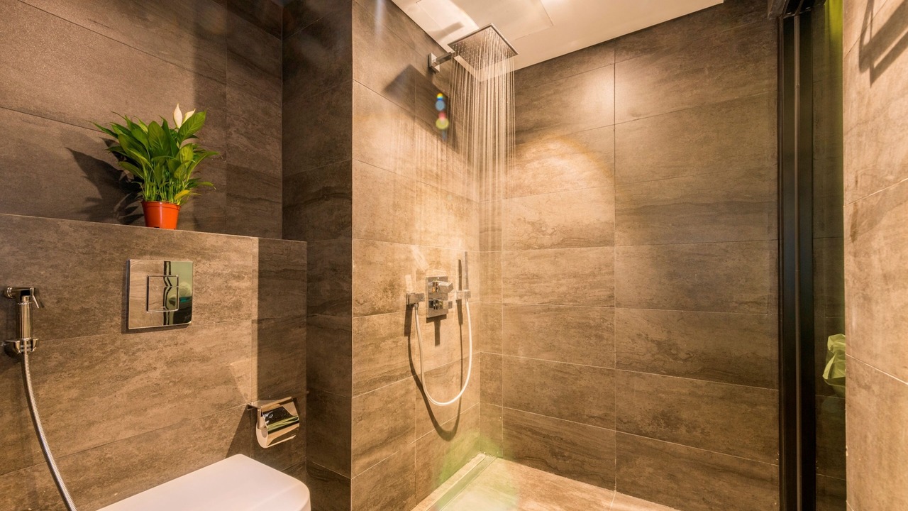 Photo of Bathroom in Tho Quang Beach