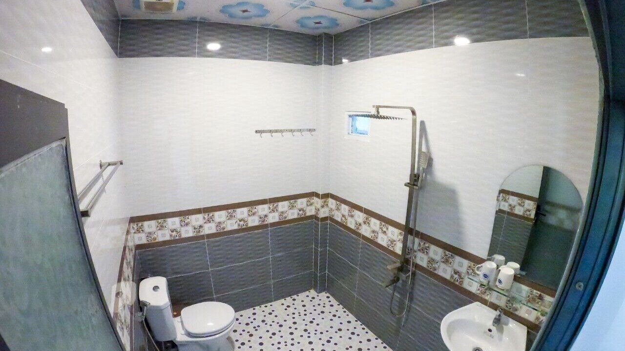 Photo of Bathroom in Cua Lap