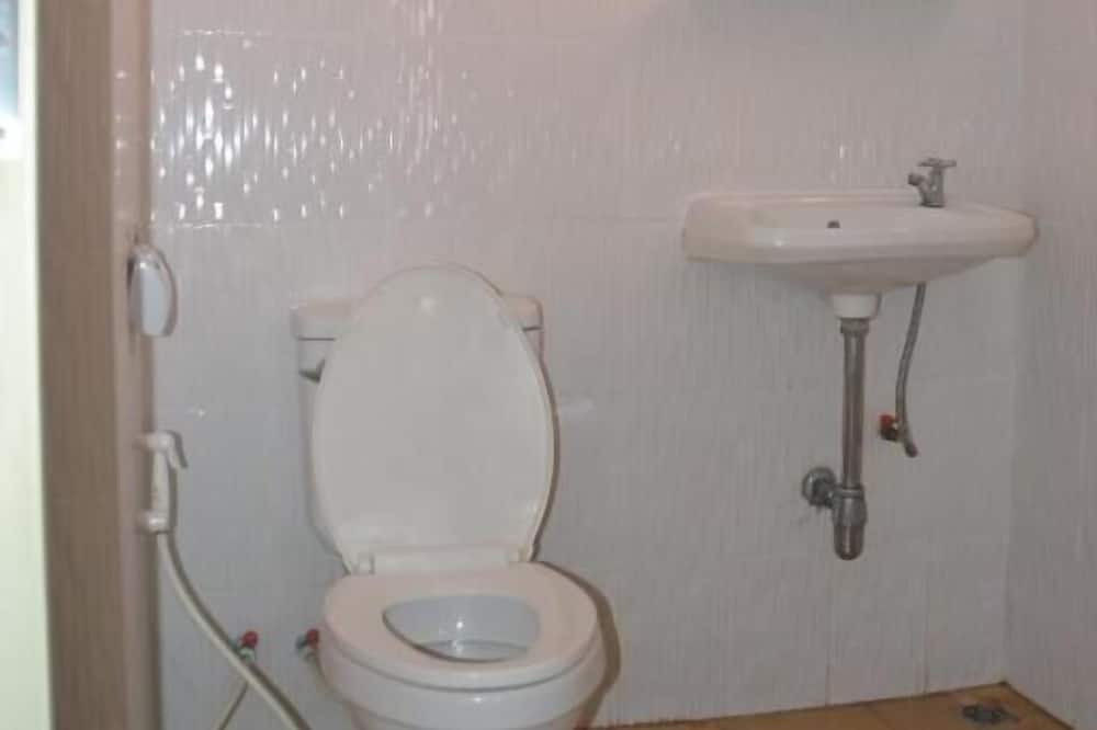 Photo of Bathroom in Don Hua Lo