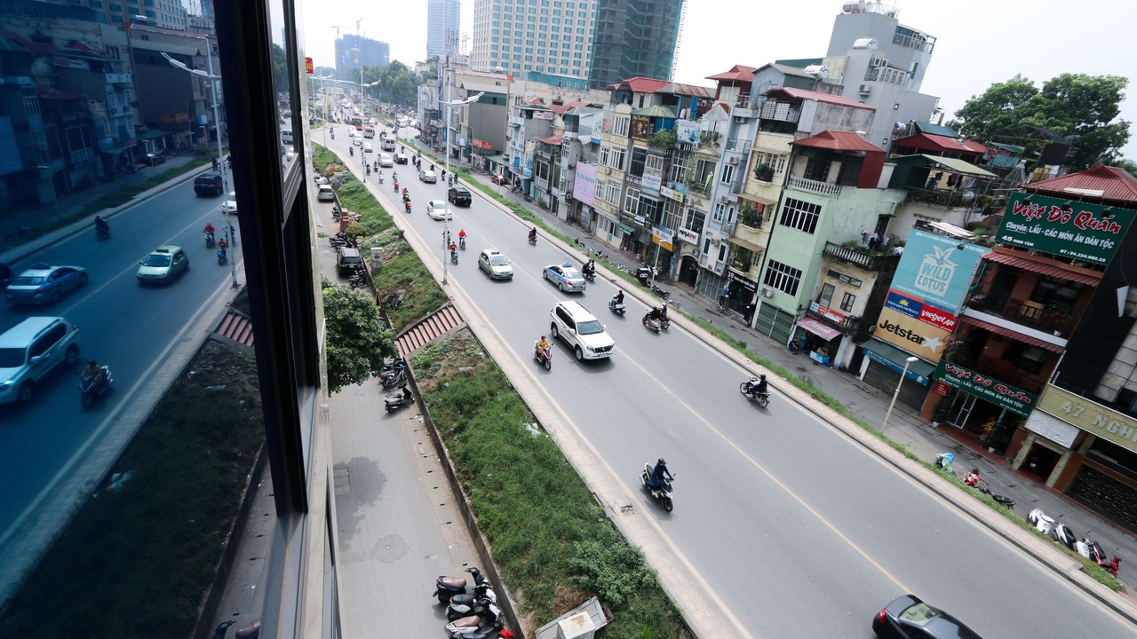 Photo of Buildings in Yen Phu