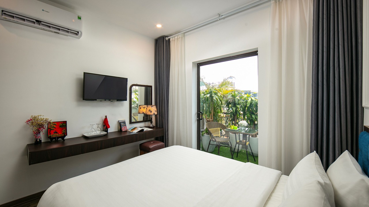 Photo of Patio Balcony in Hang Bo