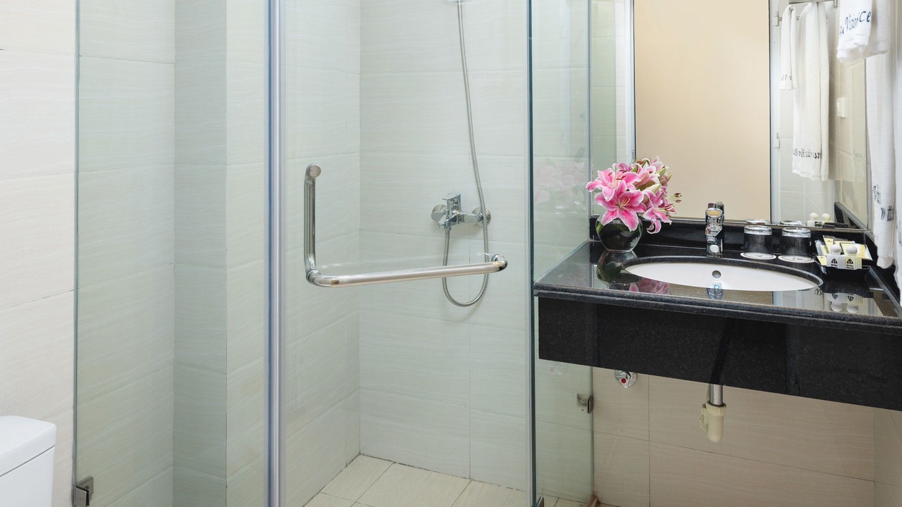 Photo of Bathroom in Hang Bo