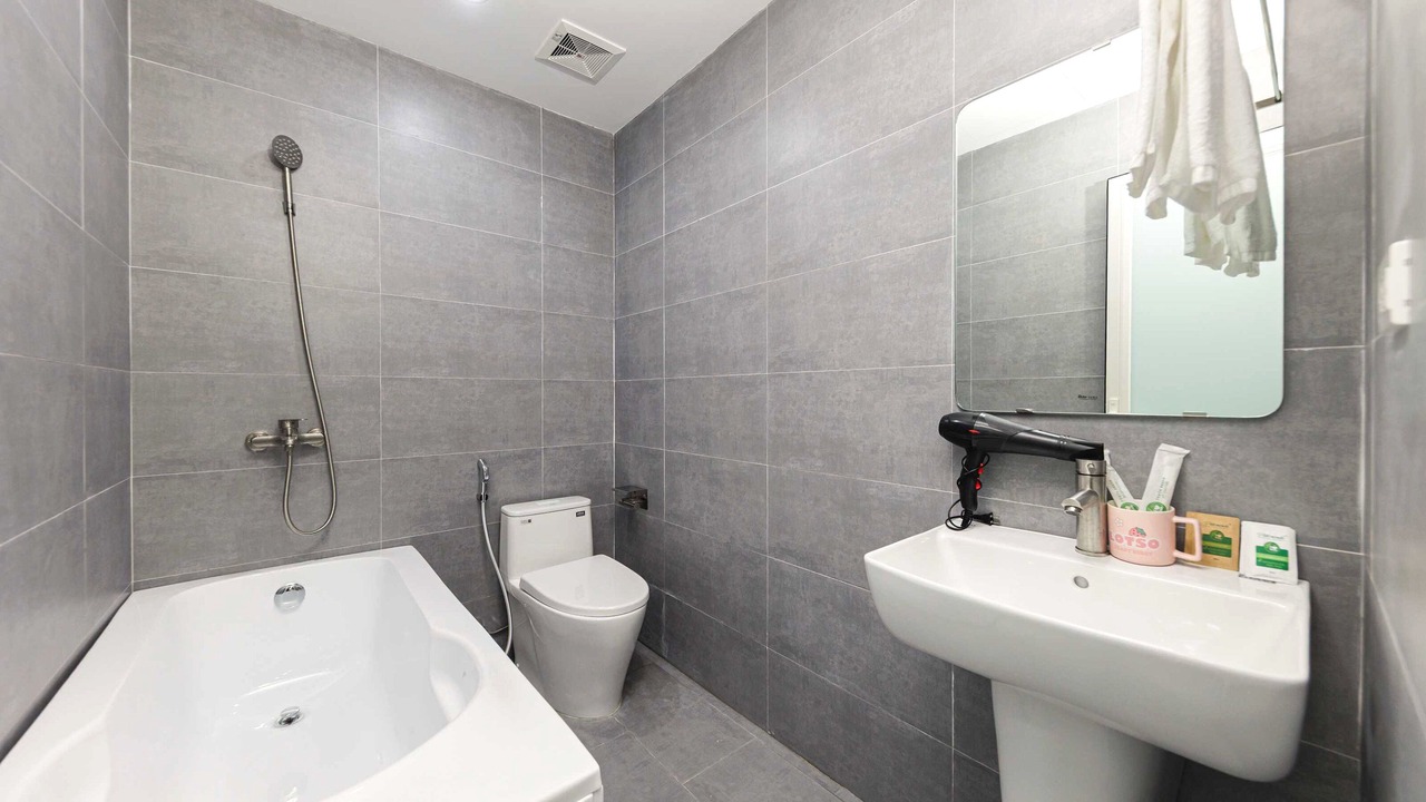 Photo of Bathroom in Cong Vi