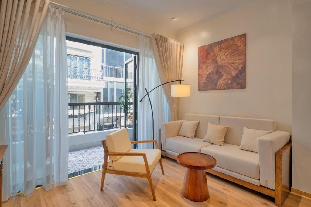 Photo of Patio Balcony in Hang Bo