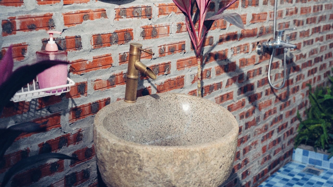 Photo of Bathroom in Hoa Lu