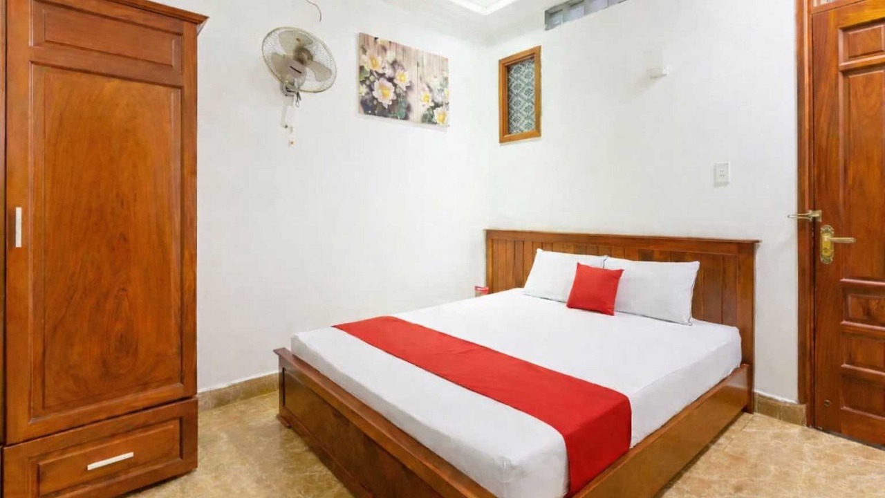 Photo of Bedroom in District 6
