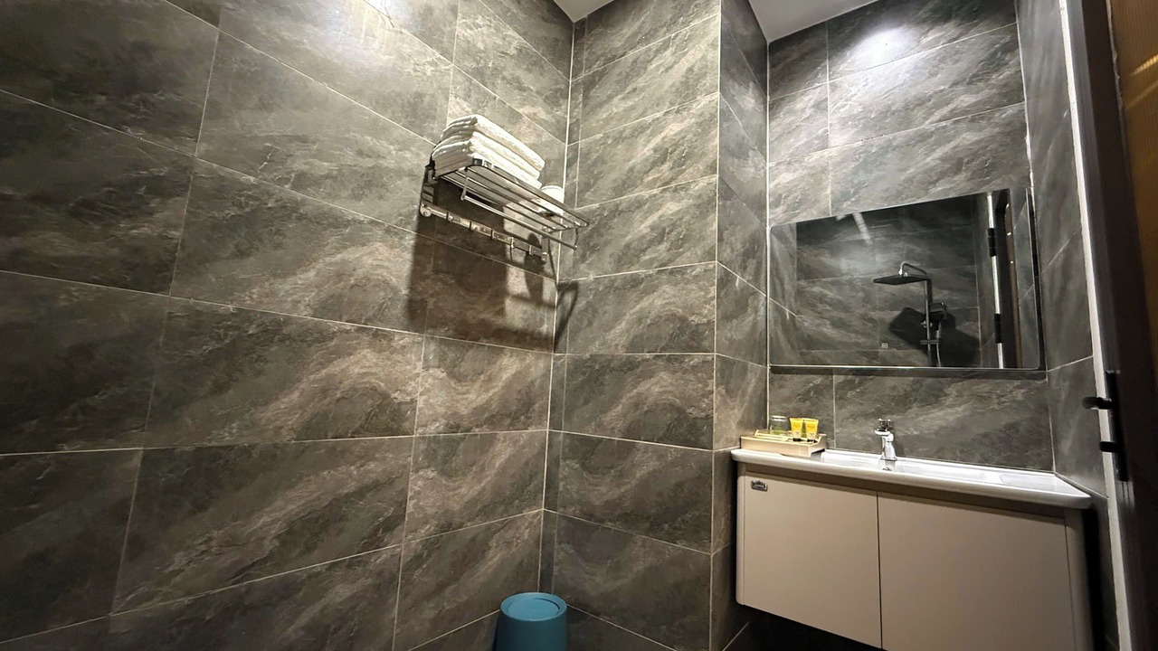 Photo of Bathroom in Quang Ngai