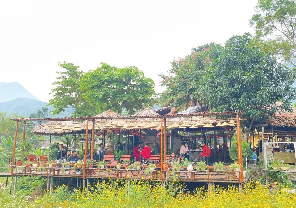 Photo of Patio Balcony in Lac Village