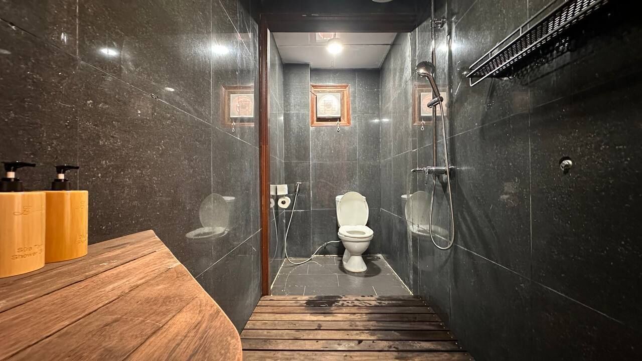 Photo of Bathroom in Hue City Centre