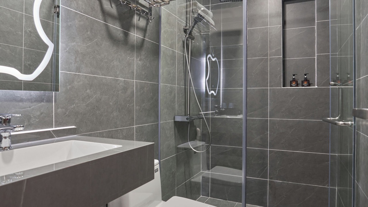 Photo of Bathroom in Tan Binh