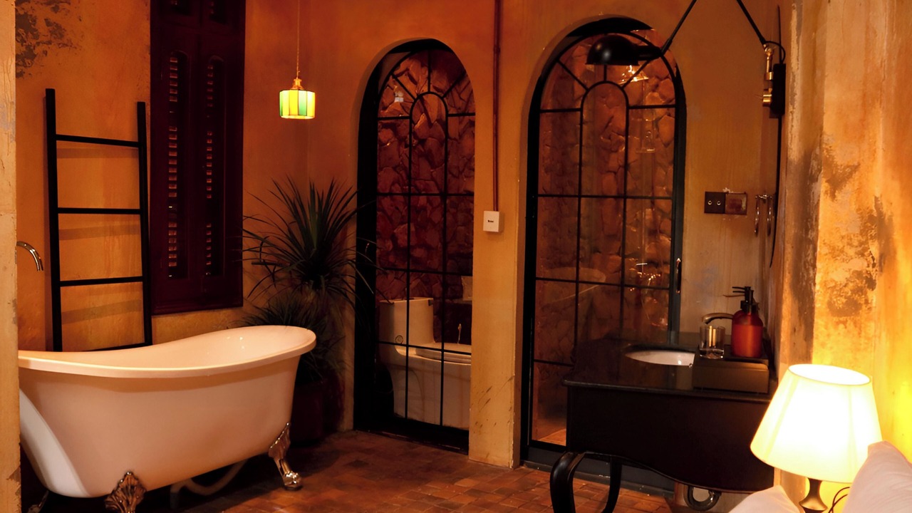 Photo of Bathroom in Ba Dinh