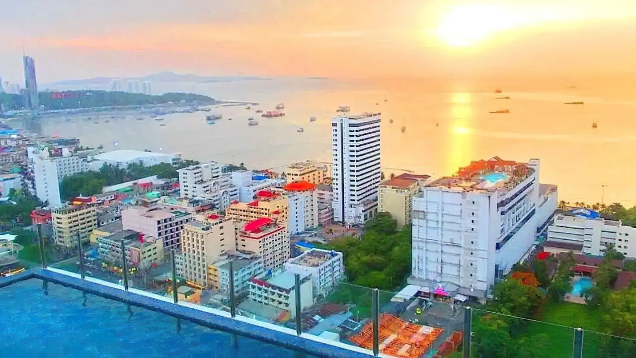 Photo of Others in Pattaya Bay