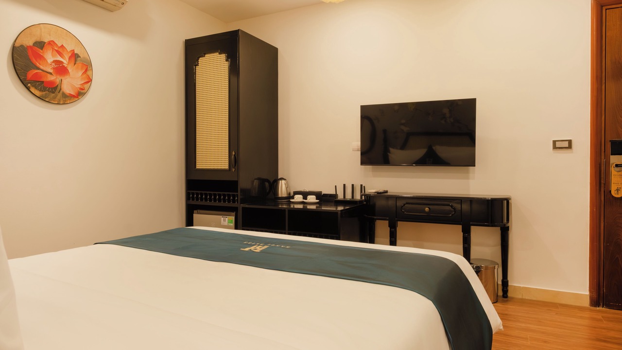 Photo of Bedroom in Hang Bo