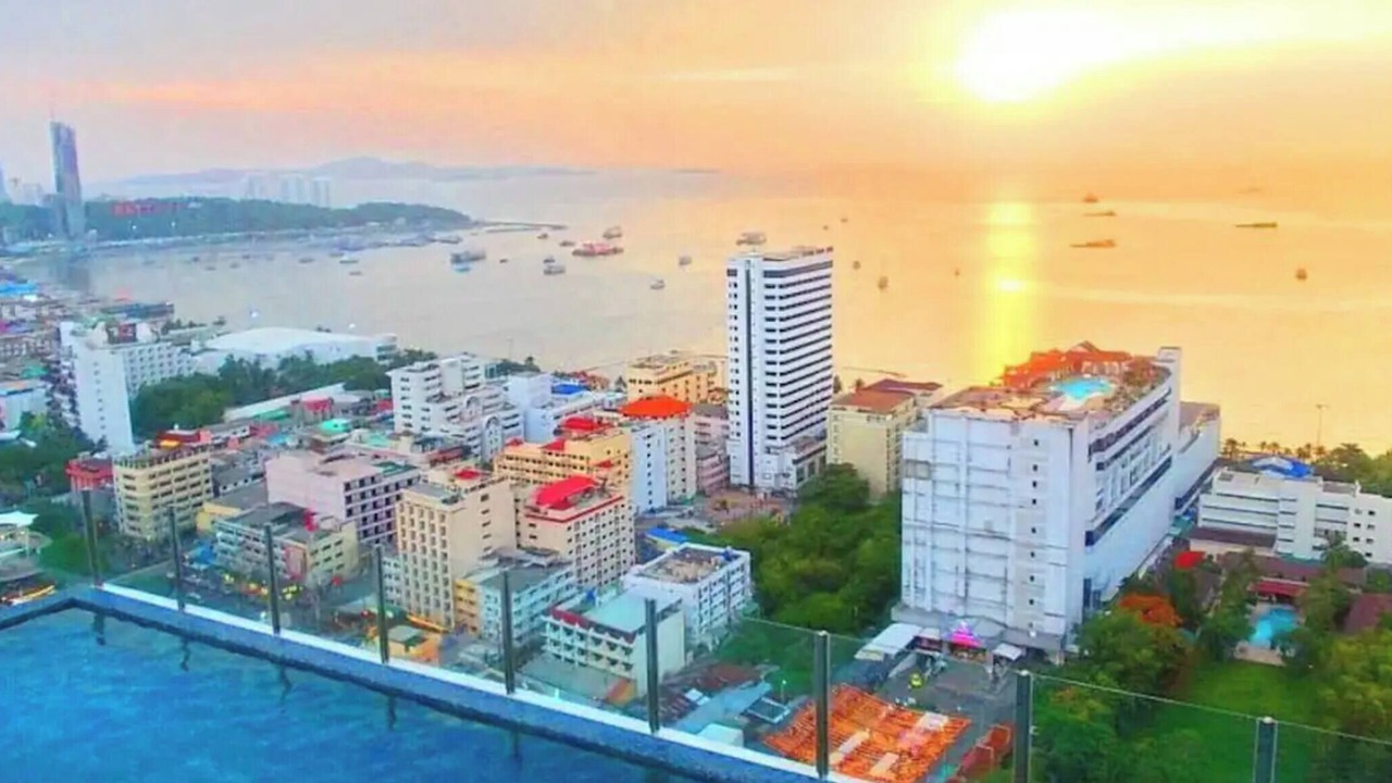 Photo of Others in Pattaya Bay