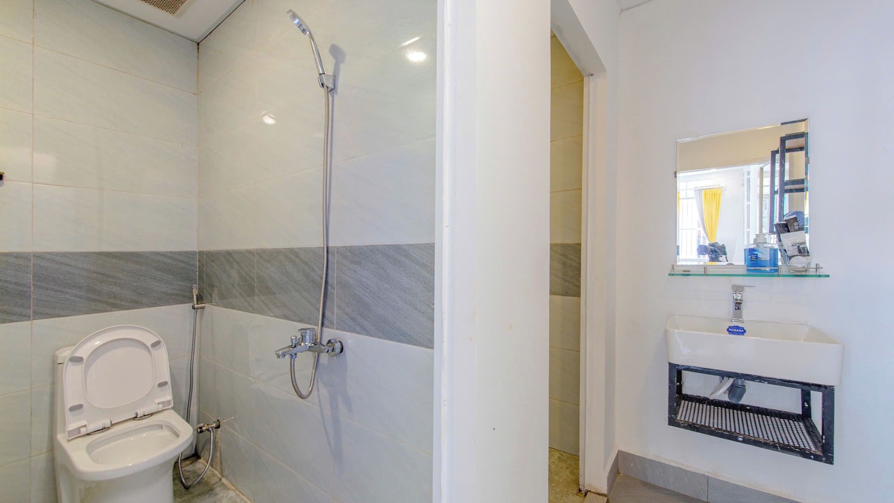 Photo of Bathroom in Buon Ma Thuot