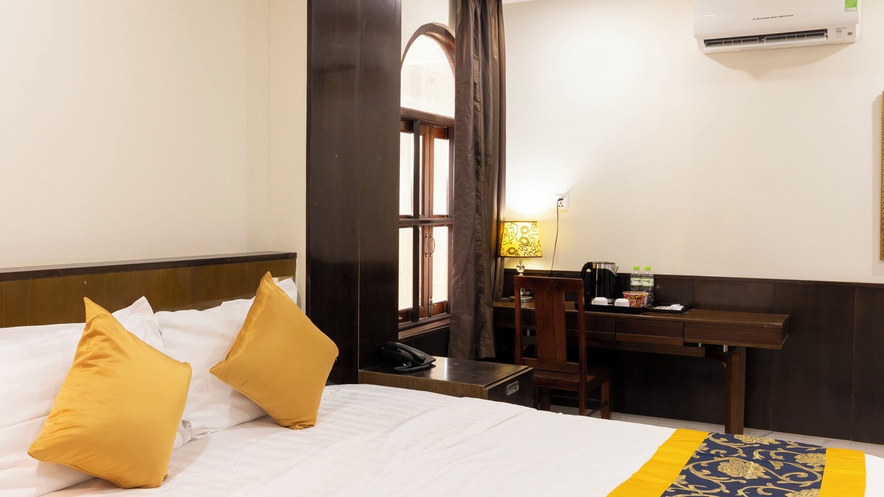 Photo of Bedroom in District 12