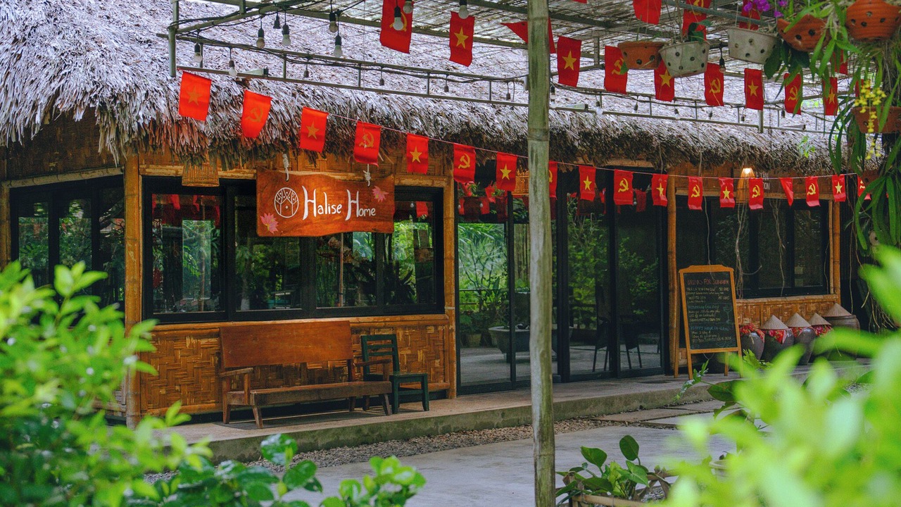 Photo of Others in Hoa Lu