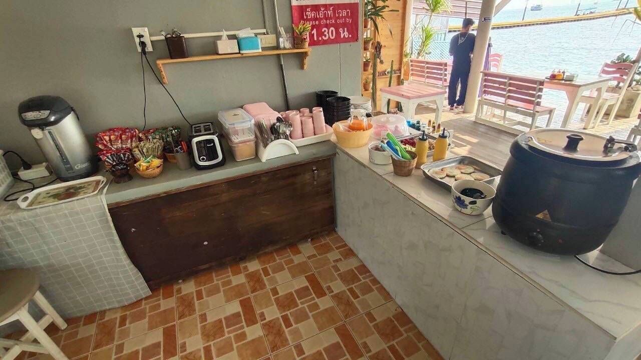 Photo of Others in Koh Lan