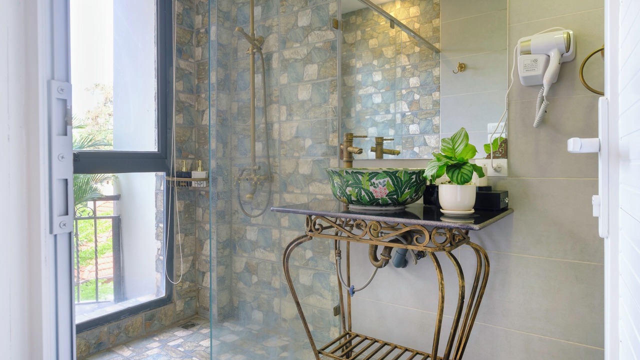 Photo of Bathroom in Hang Bai