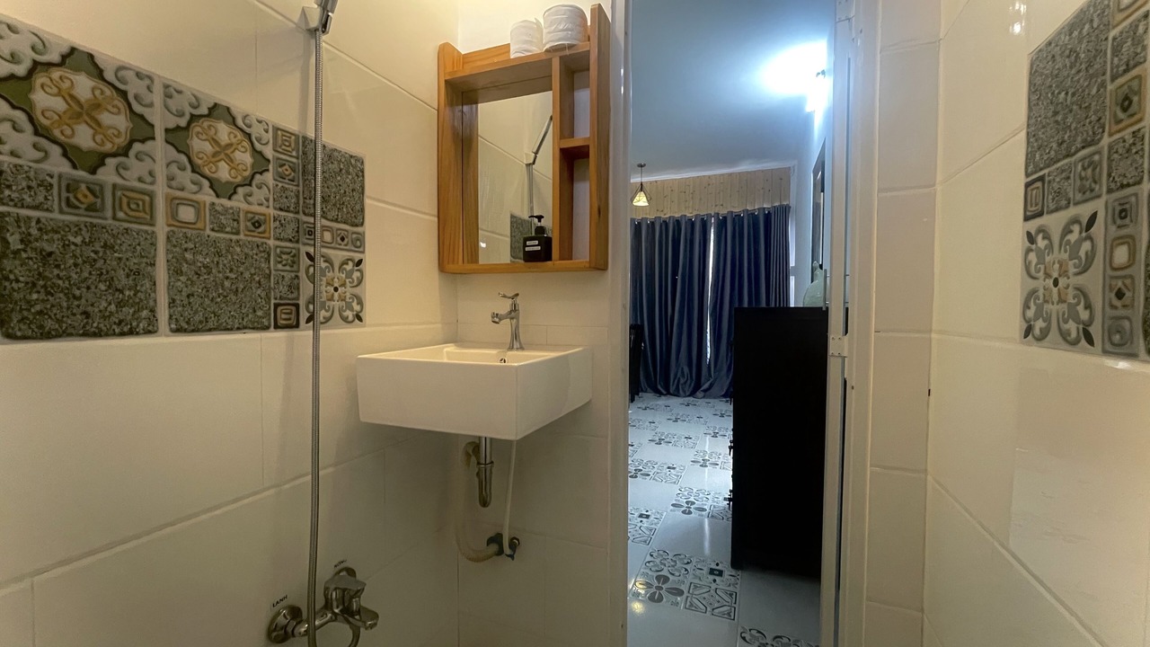 Photo of Bathroom in Long Ho