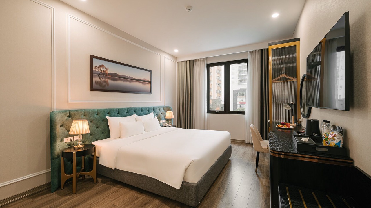 Photo of Bedroom in Trung Hoa Nhan Chinh