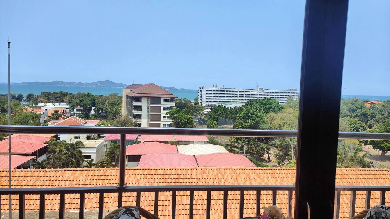 Photo of Patio Balcony in Pratumnak Hill