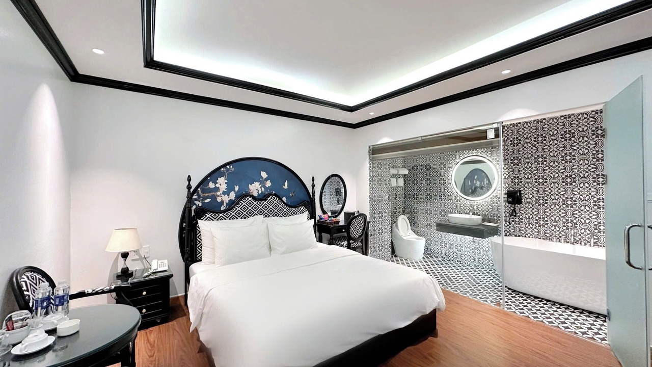 Photo of Bedroom in Dich Vong