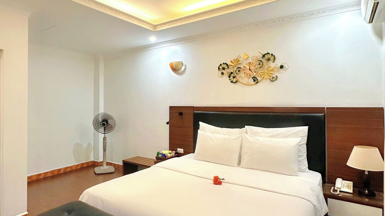 Photo of Bedroom in Dich Vong