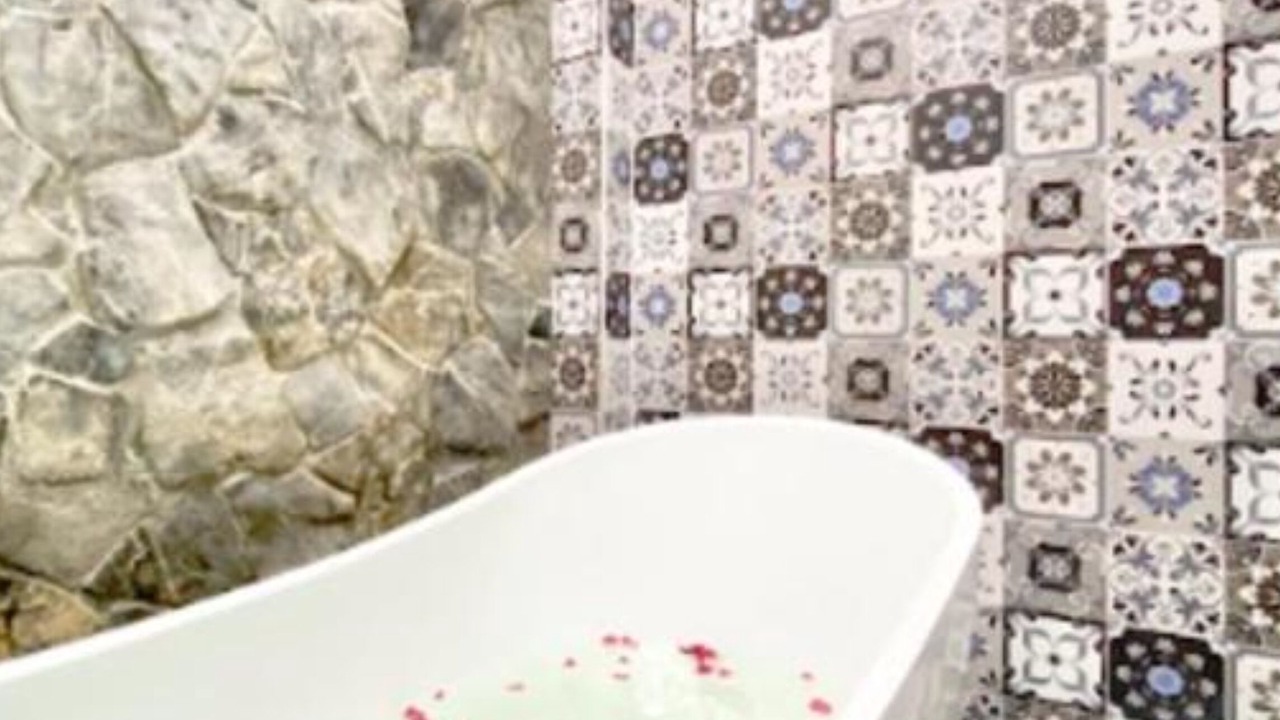 Photo of Bathroom in Hoa Lu