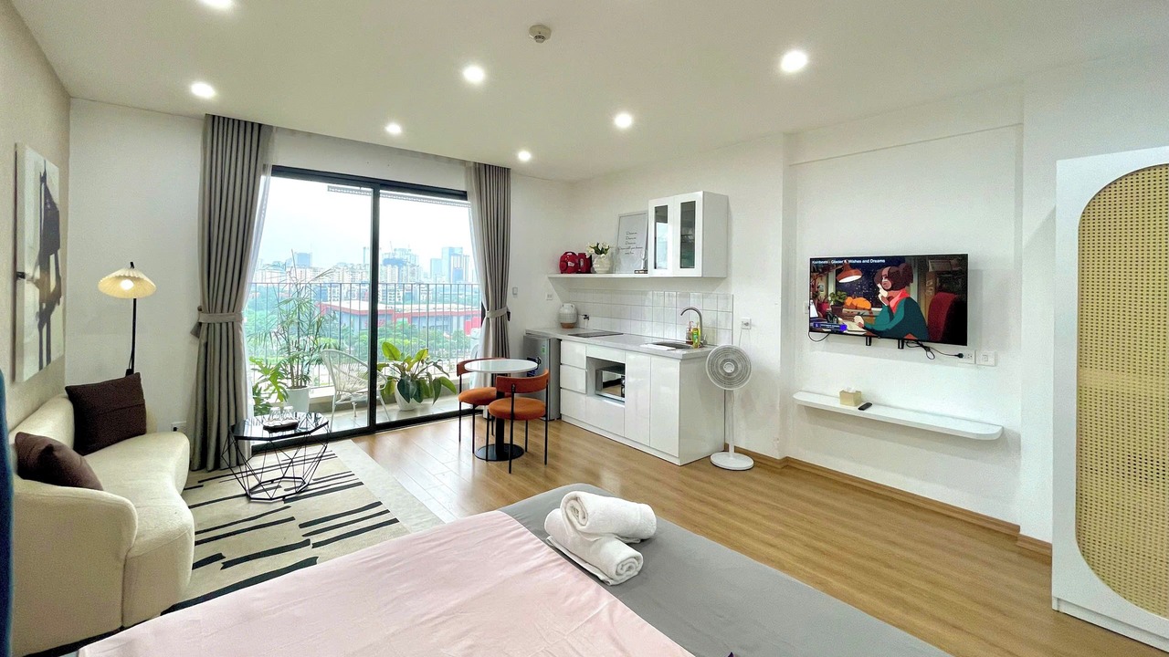 Photo of Patio Balcony in Trung Hoa Nhan Chinh