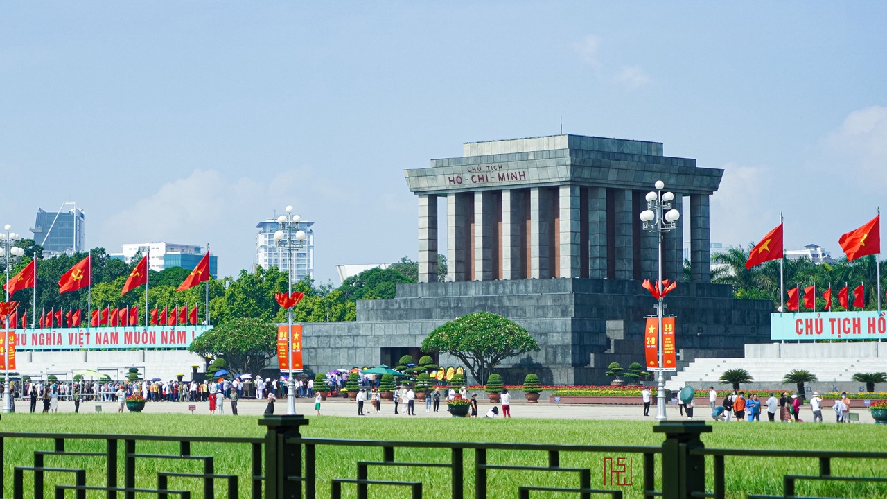 Photo of Others in Trung Hoa Nhan Chinh