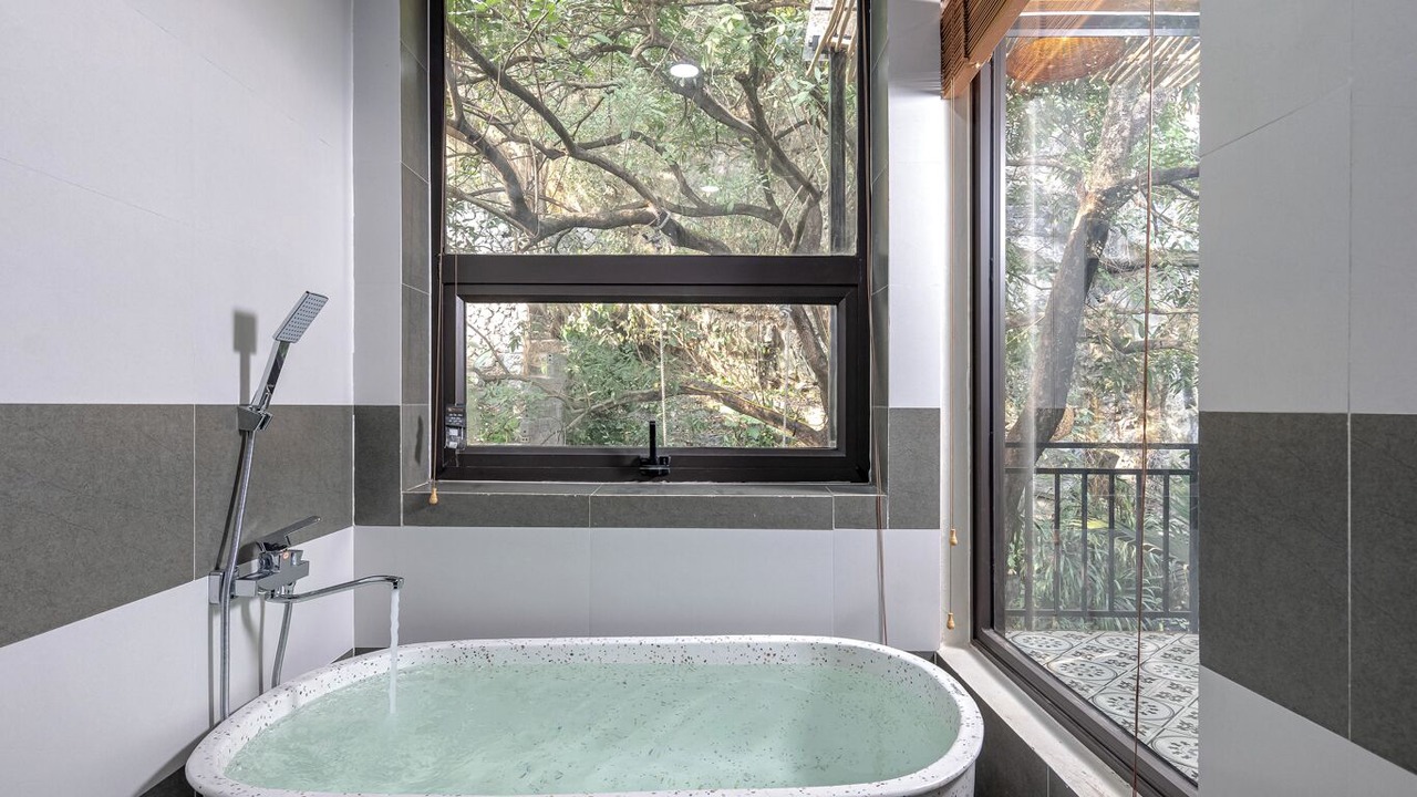 Photo of Bathroom in Hoa Lu