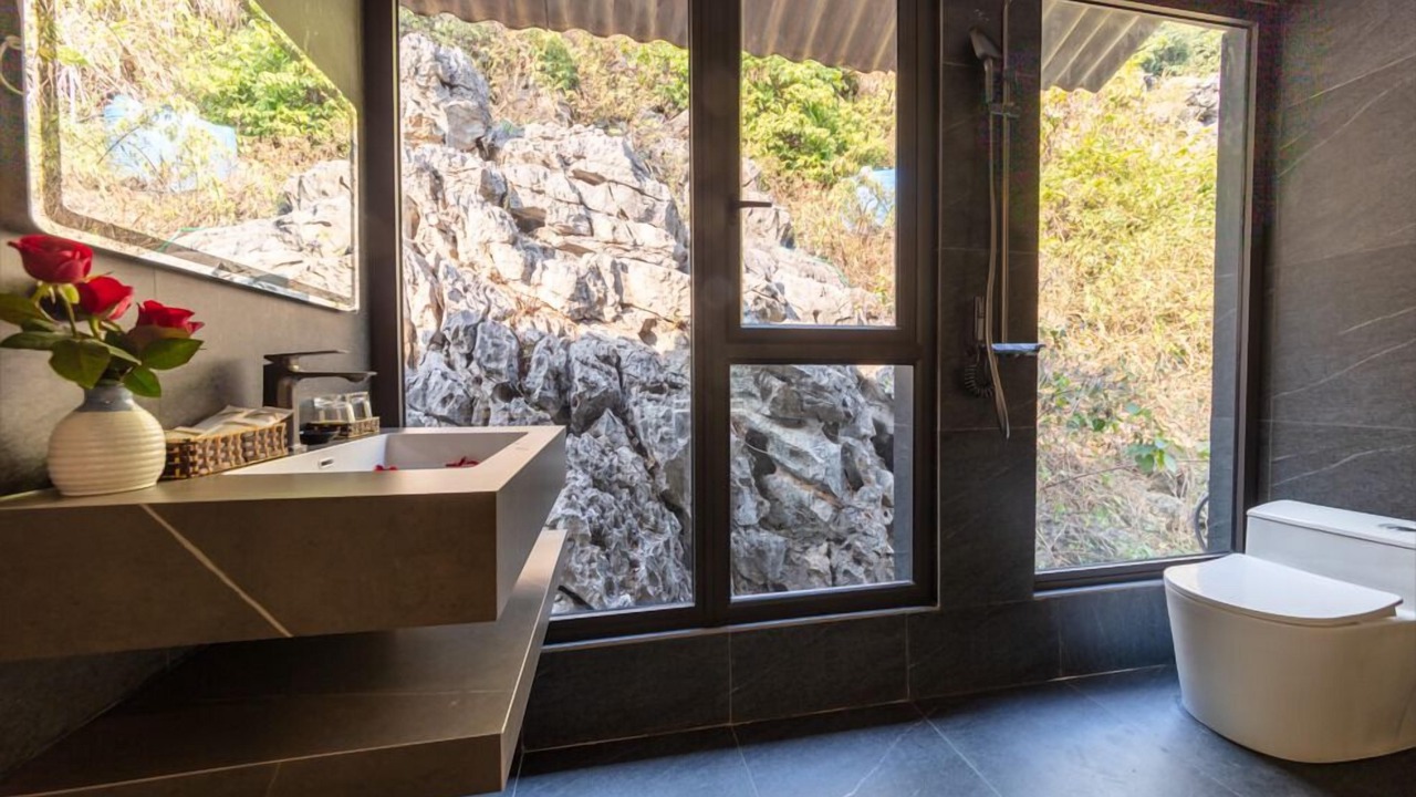 Photo of Bathroom in Hoa Lu