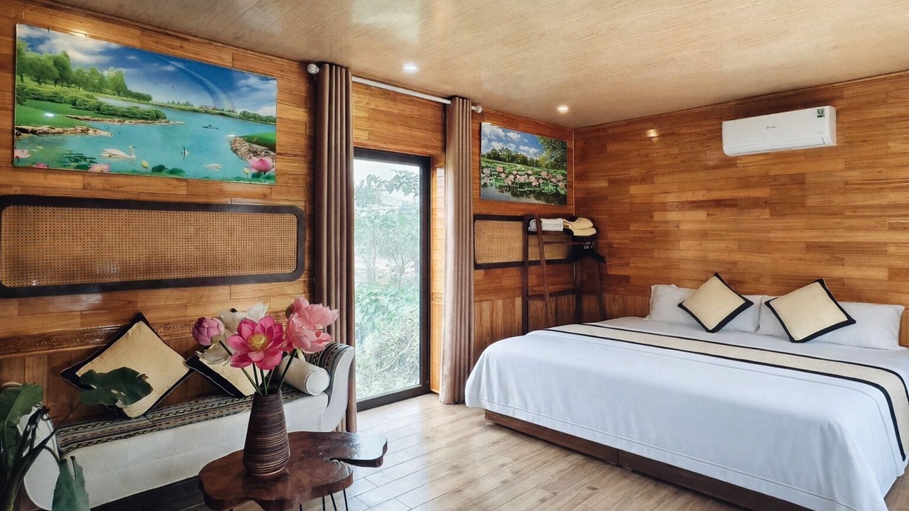 Photo of Bedroom in Hoa Lu