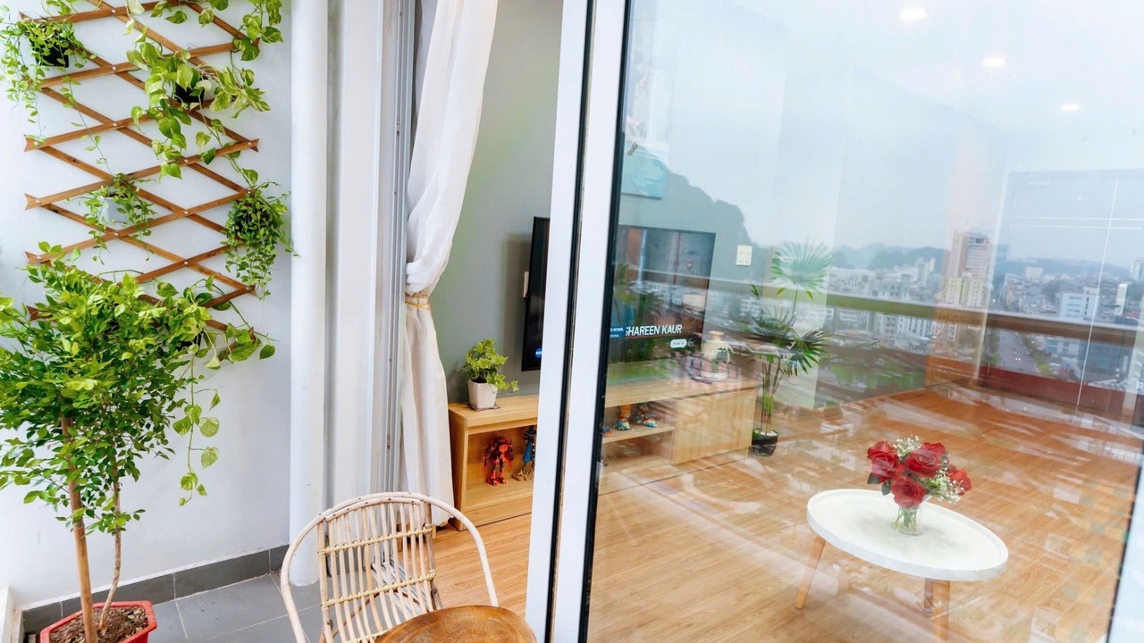 Photo of Patio Balcony in Hon Gai