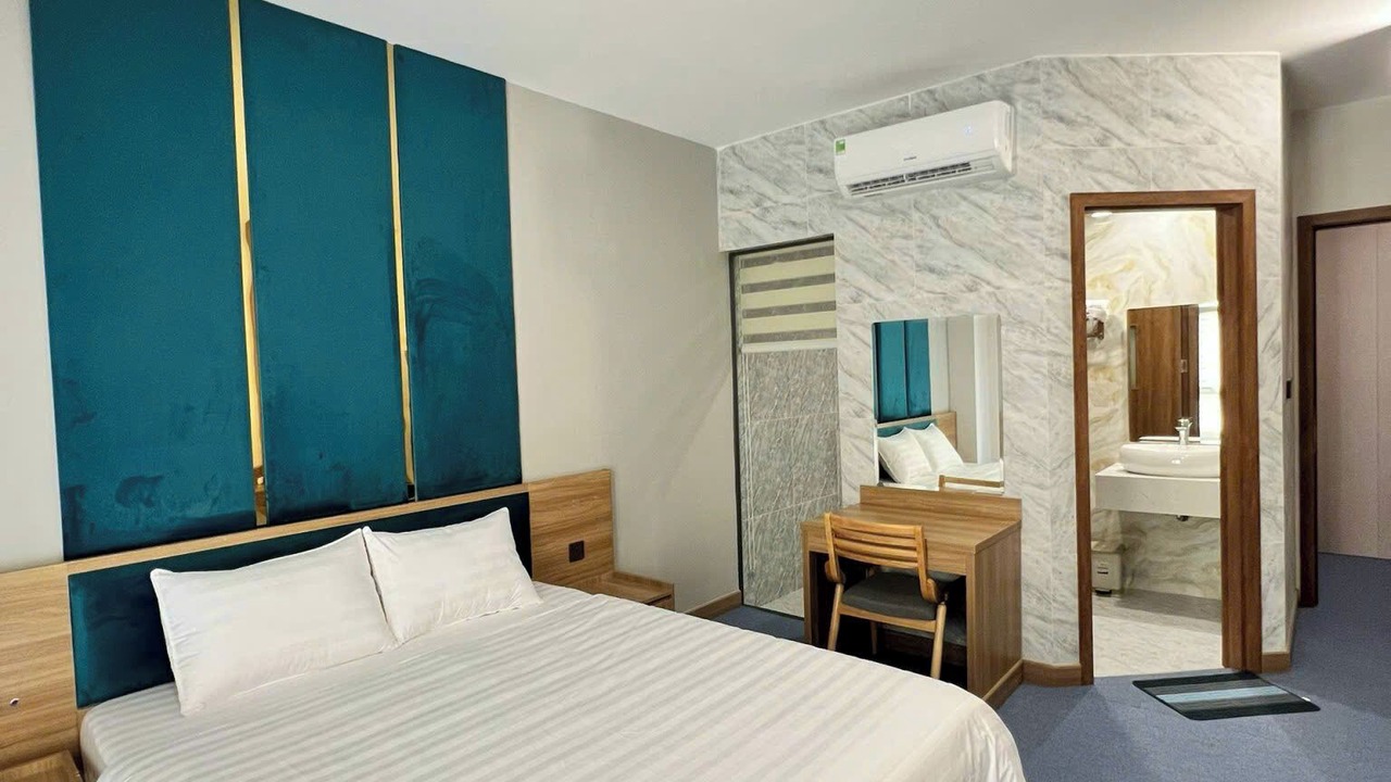 Photo of Bedroom in District 12