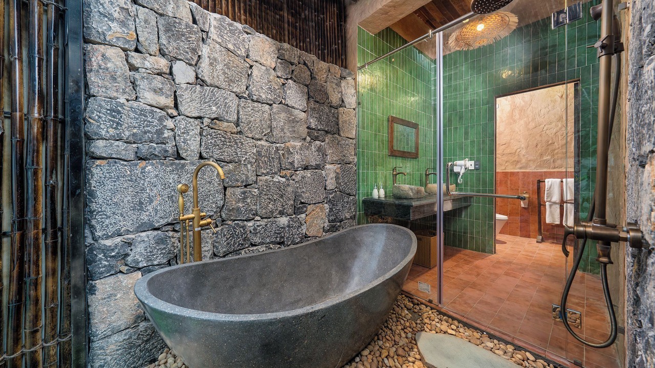 Photo of Bathroom in Hoa Lu