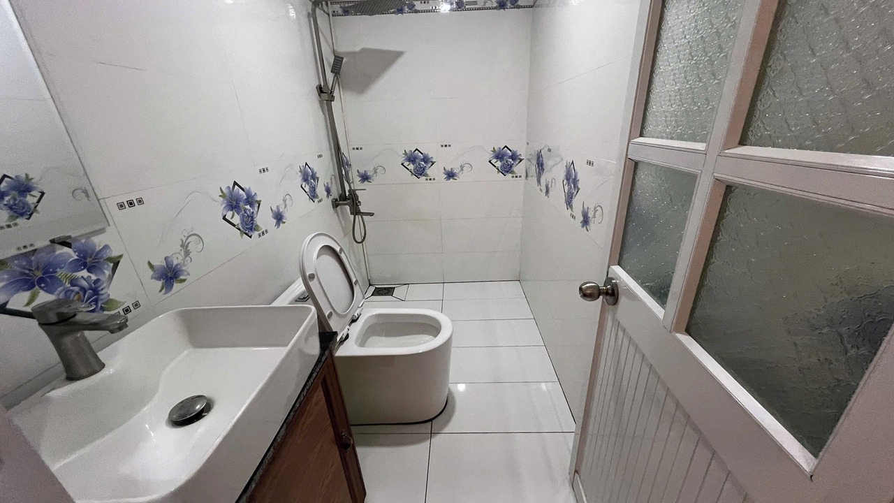 Photo of Bathroom in Bau Bang