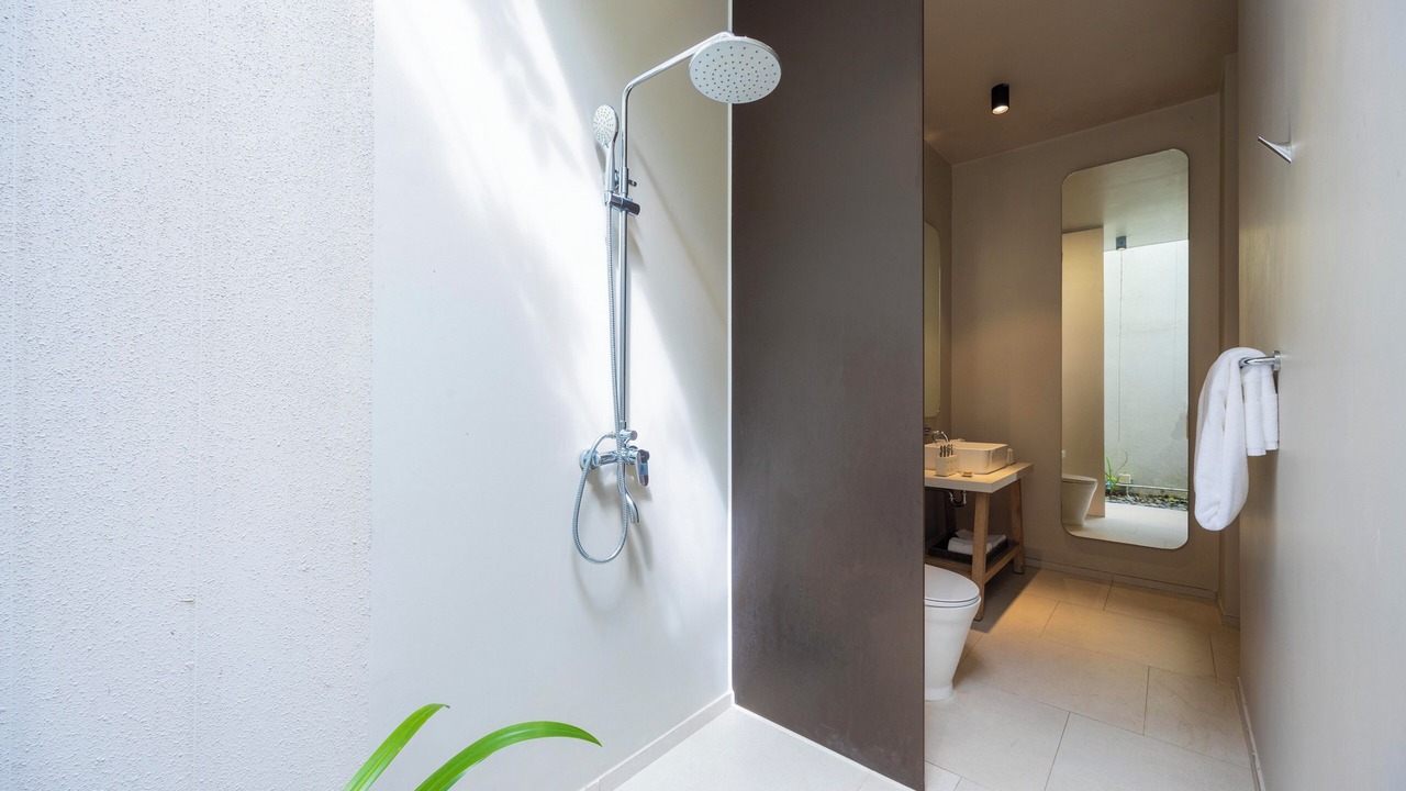 Photo of Bathroom in Long Beach