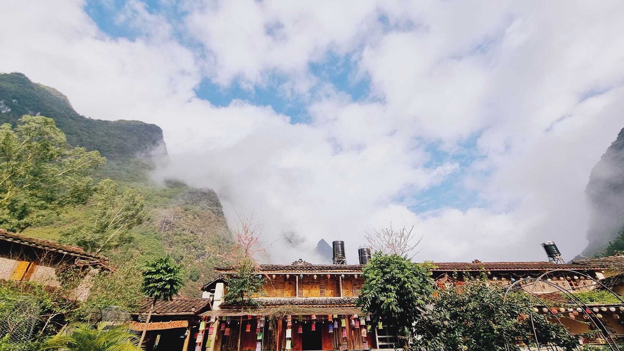 Photo of Outdoor in Meo Vac