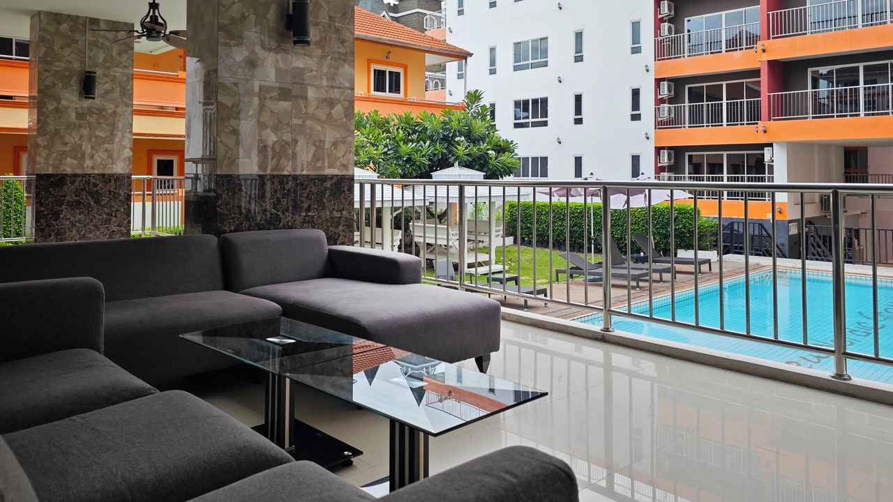 Photo of Patio Balcony in Pratumnak Hill