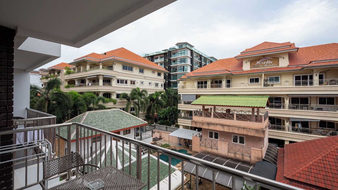Photo of Patio Balcony in Pratumnak Hill
