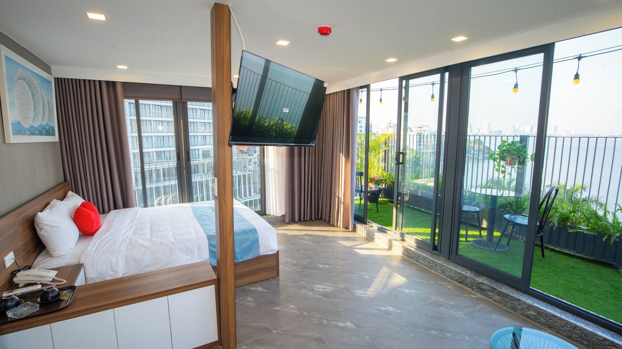 Photo of Patio Balcony in Thuy Khue