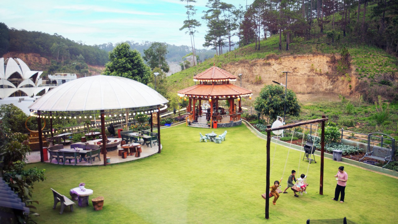 Photo of Outdoor in Duc Trong